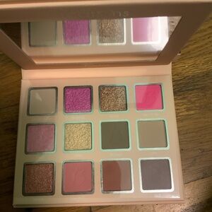 Murillo Eyeshadow Palette